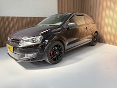 Volkswagen Polo - 1.2 TSI BlueMotion Highline, DSG, R-Line aanpassingen aangebracht