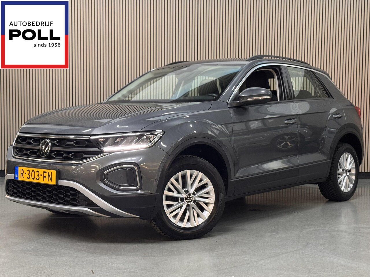 Volkswagen T-Roc - 1.0 TSI Life Navi Climat Stoelverwarming Adap Cruise Parking pack Dealeronderhouden - AutoWereld.nl