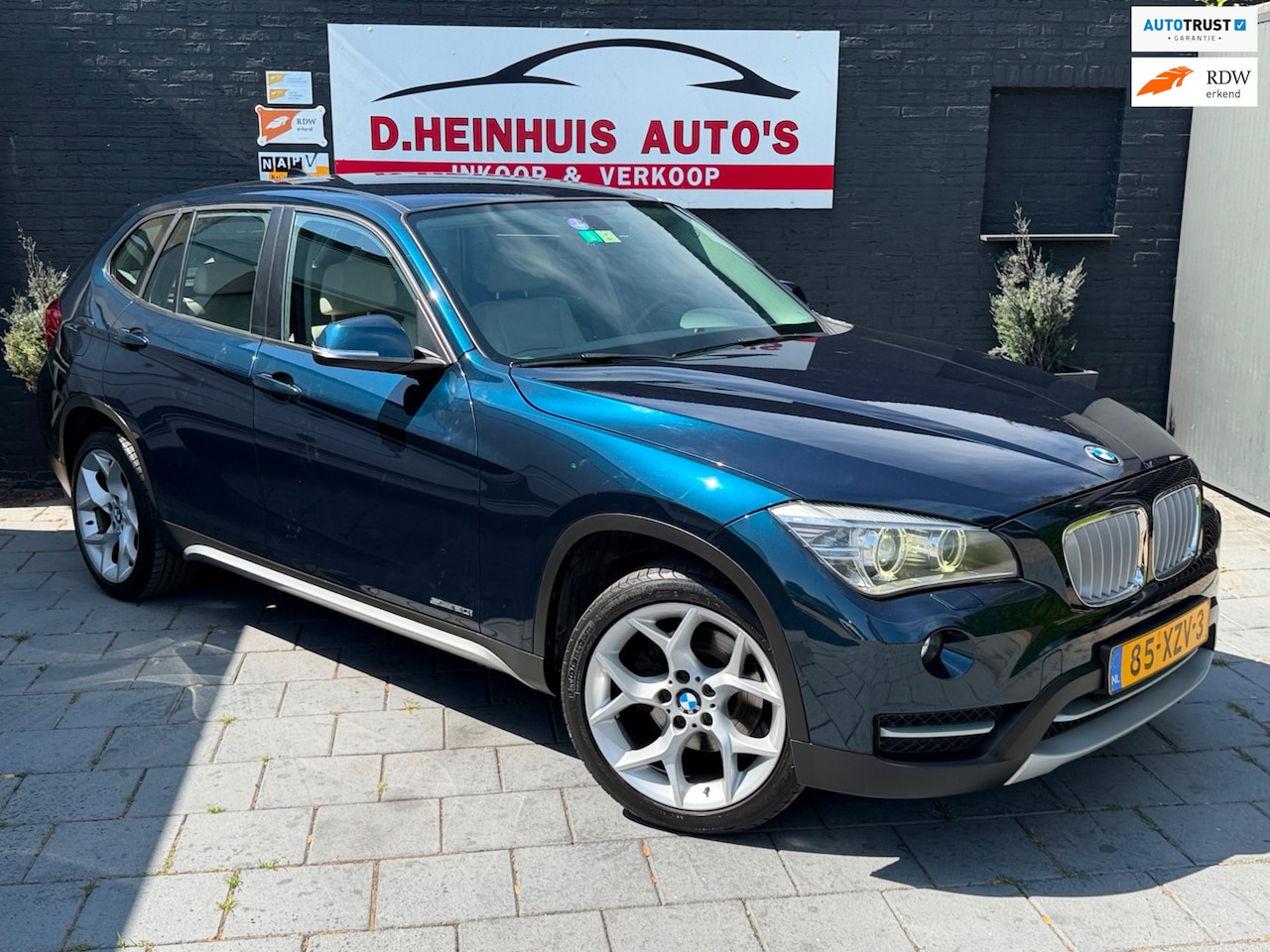 BMW X1 - 20i Upgrade Edition |VEEL OPTIES|184PK - AutoWereld.nl