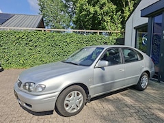 Toyota Corolla - 1.6 VVT-i Terra Airco, trekhaak Bellen