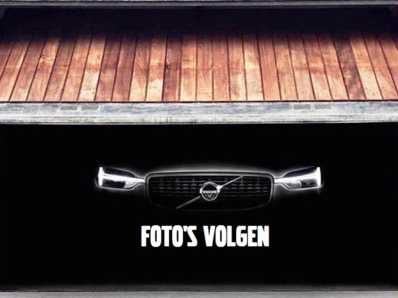 Volvo XC60 - 2.0 T6 Plug-in hybrid AWD Plus Black Edition | Head-up Display | Panoramadak | Full-LED | - AutoWereld.nl