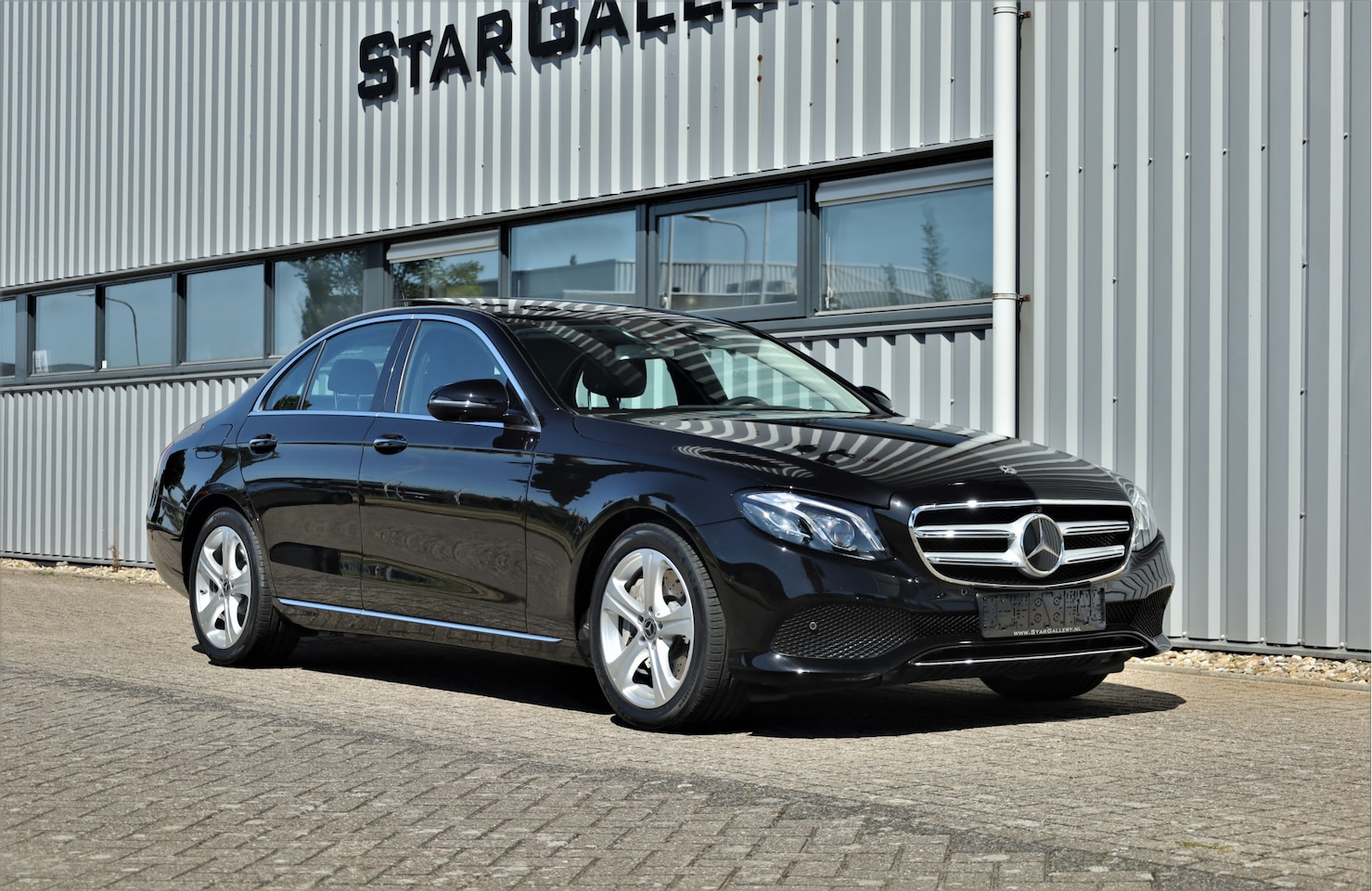 Mercedes-Benz E-klasse - 400 4Matic Avantgarde 59901km - AutoWereld.nl