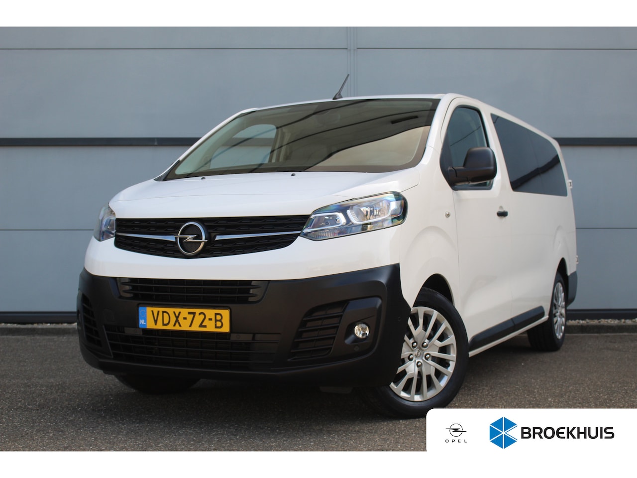 Opel Vivaro - 1.5 CDTI L3H1 DC Selection 1.5 CDTI L3H1 DC Selection - AutoWereld.nl