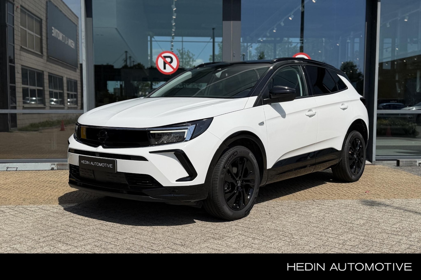 Opel Grandland - 1.2 Turbo 130PK GS Automaat | Navigatie via App | Camera | Climate control | Cruise contro - AutoWereld.nl