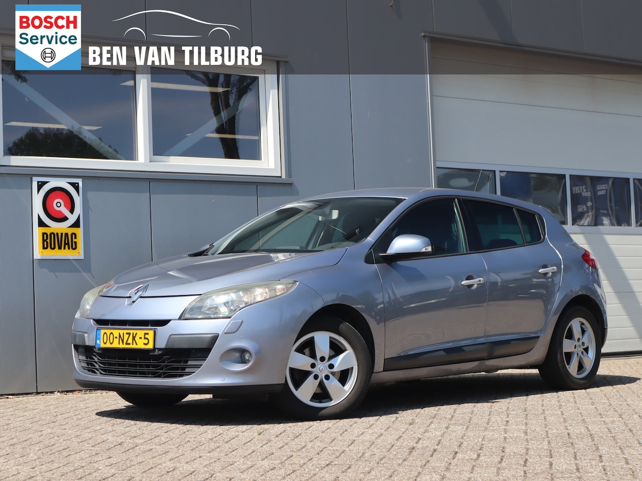 Renault Mégane - 1.6 Dynamique / 6-Bak / Trekhaak / Cruise - AutoWereld.nl