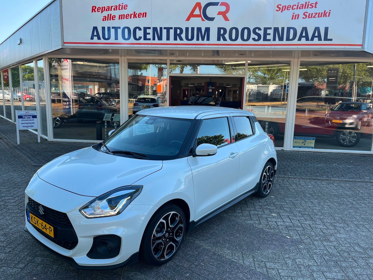 Suzuki Swift - 1.4 Sport Smart Hybrid 1.4 Sport Smart Hybrid - AutoWereld.nl