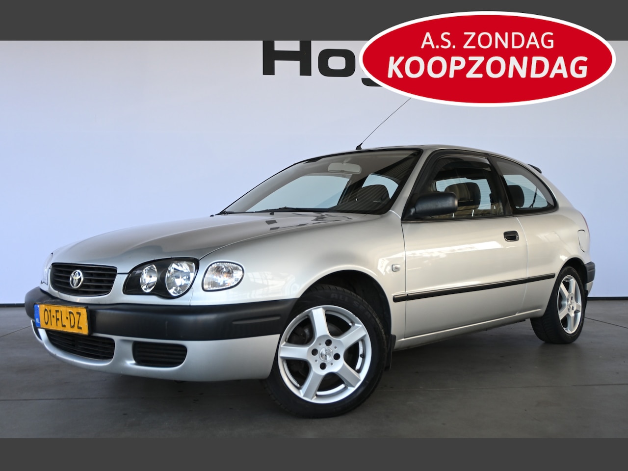 Toyota Corolla - 1.4 VVT-i Terra Stuurbekrachtiging! Lichtmetaal Trekhaak All in Prijs! Inruil Mogelijk! - AutoWereld.nl