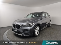 BMW X1 - xDrive25e | Navigatie | Parkeersensoren Voor & Achter | Elektrische Achterklep | Climate C