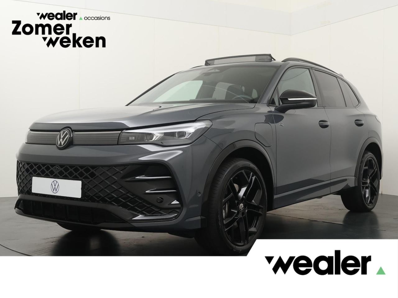 Volkswagen Tiguan - 1.5 eHybrid R-Line Edition | 204 PK | SoH 100% | Trekhaak wegklapbaar | Adaptive Cruise Co - AutoWereld.nl