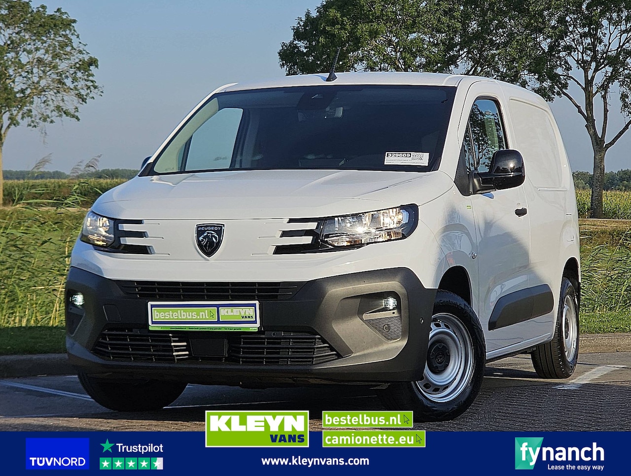 Peugeot Partner - 1.5 Facelift Navi 3-Zit - AutoWereld.nl