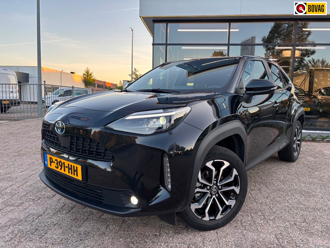 Toyota Yaris Cross - 1.5 Hybrid First Edition|Trekhaak - AutoWereld.nl
