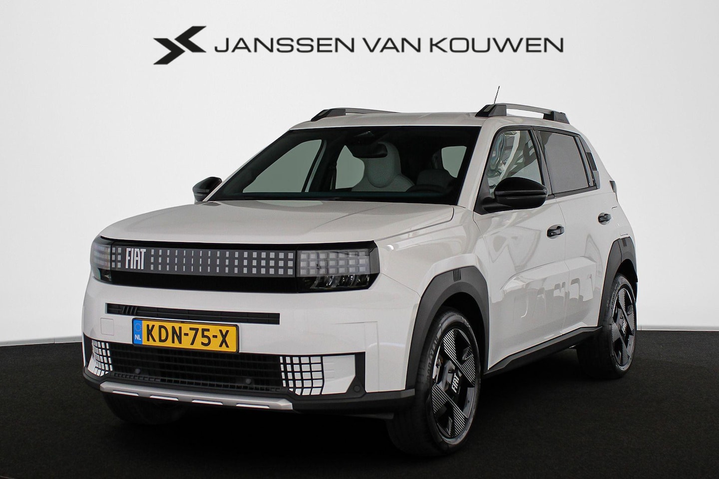 Fiat Grande Panda - La Prima 11 kW 44 kWh / 2+6 jaar garantie / VOORDEEL - AutoWereld.nl