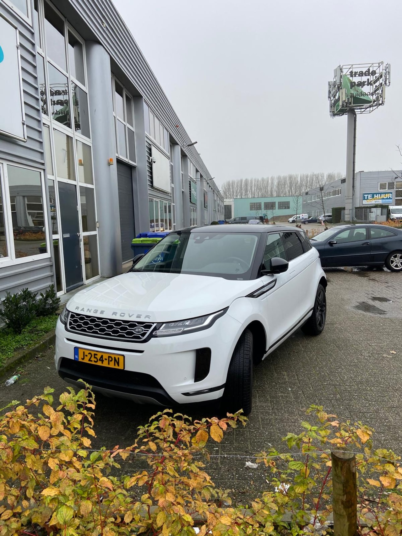 Land Rover Range Rover Evoque - 2.0 D150 - AutoWereld.nl
