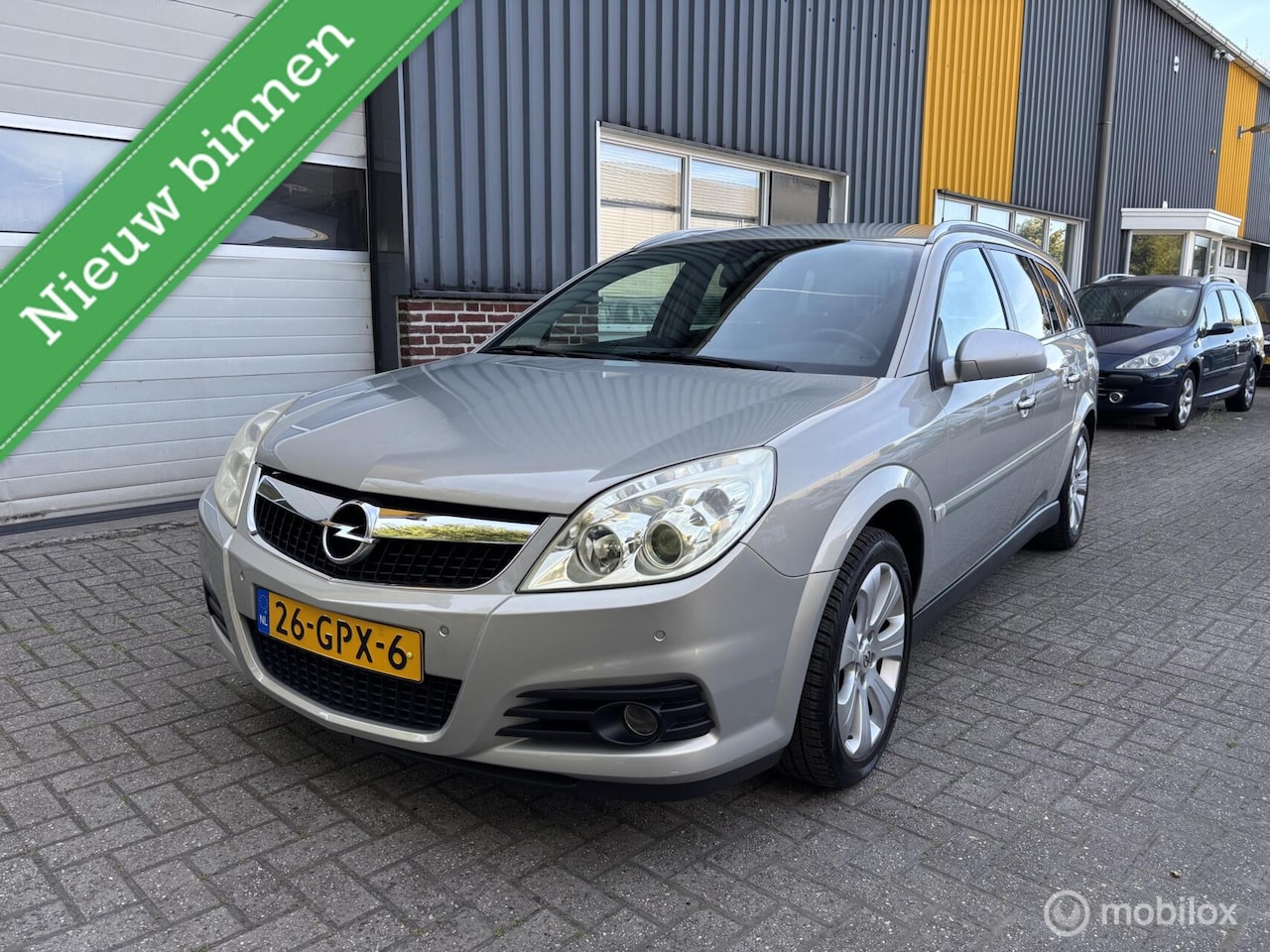 Opel Vectra Wagon - 1.6-16V Executive TREKHAAK! NETTE AUTO! - AutoWereld.nl
