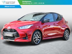 Toyota Yaris - 1.5 Hybrid Executive | KEYLESS ENTRY | STOELVERWARMING | APPLE CARPLAY / ANDROID AUTO |