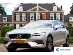Volvo V60 - 2.0 T8 Twin Engine AWD Momentum Pro | PANODAK | STOEL + STUURVERWARMING | DODE HOEK | ADAP