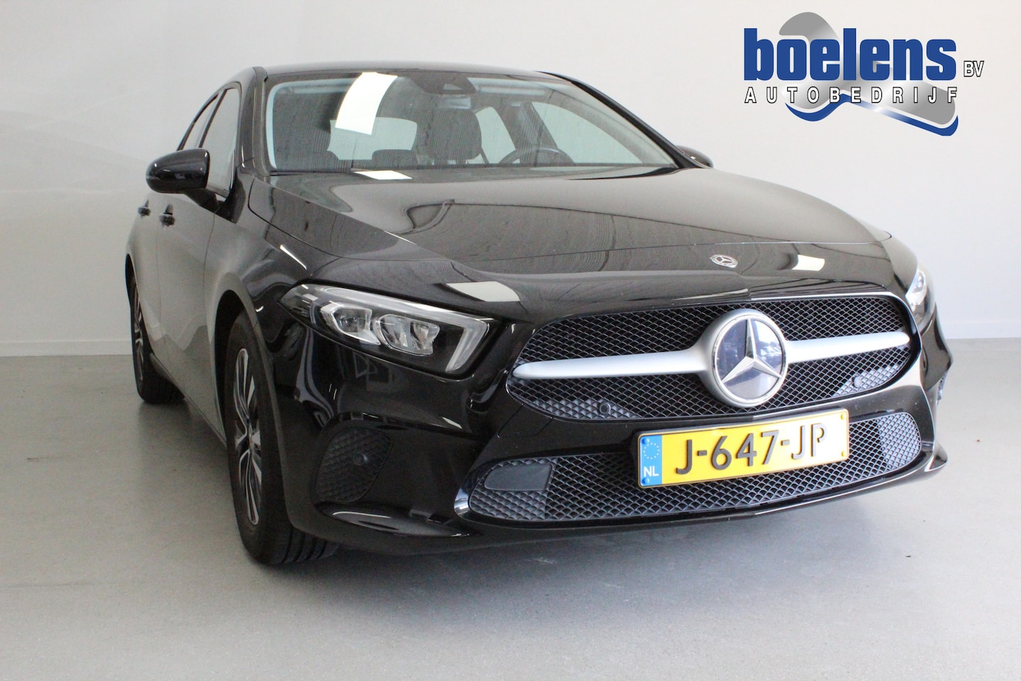 Mercedes-Benz A-klasse - 180 Business Solution | NL-AUTO+N.A.P! | CAMERA | STOEL-VERW | CLIMA | DAB-RADIO | TREKHAA - AutoWereld.nl