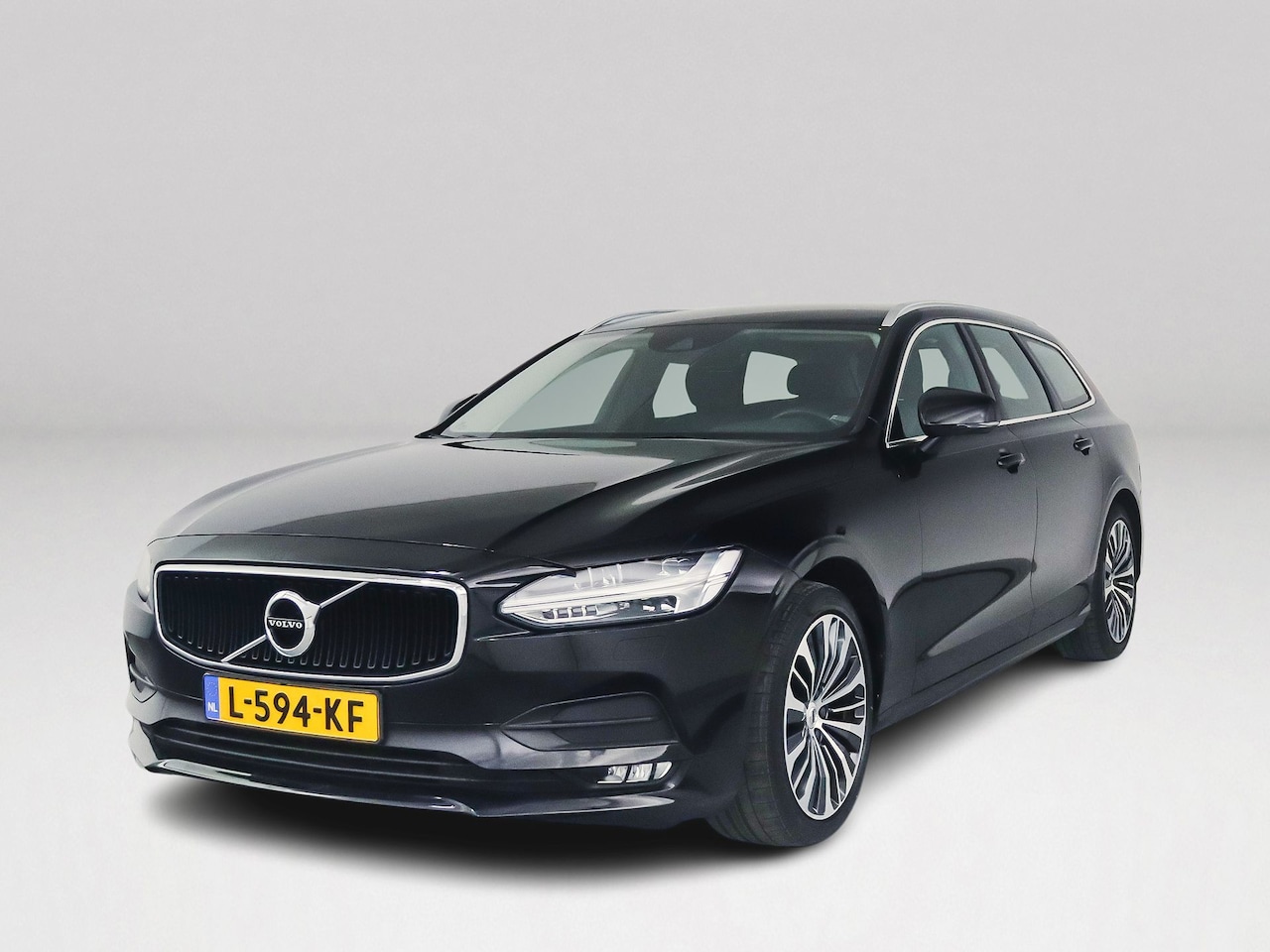 Volvo V90 - T4 Business Sport | Parkeercamera | Stoelverwarming | Cruise control | Keyless - AutoWereld.nl