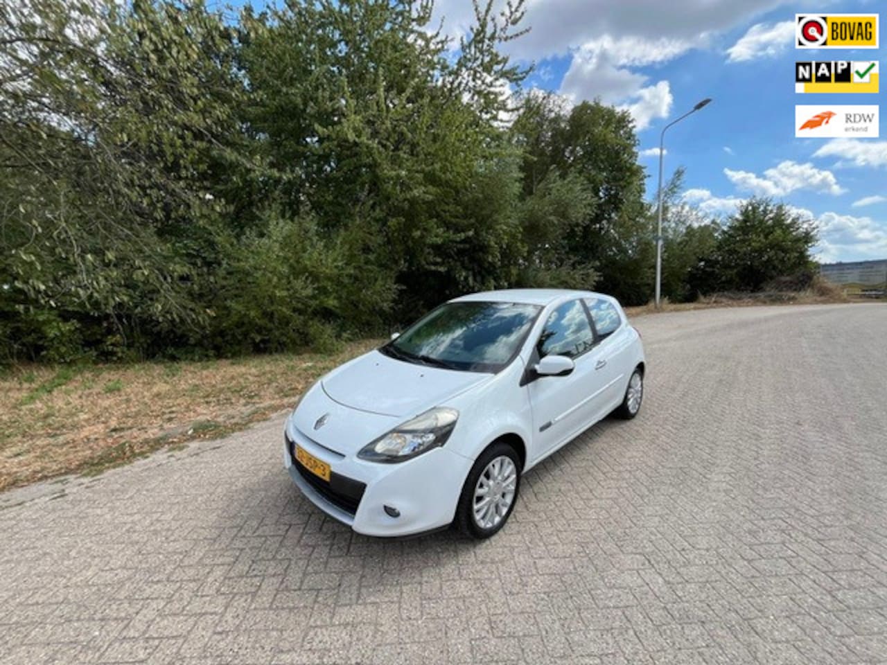Renault Clio - 1.2 TCE Dynamique 1.2 TCe Dynamique - AutoWereld.nl