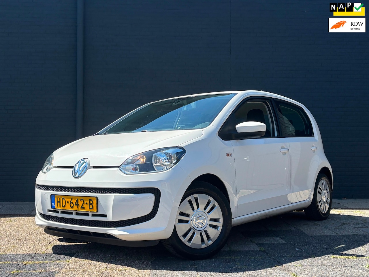 Volkswagen Up! - 1.0 Move Up! | Airco | Navi | 5-Deurs - AutoWereld.nl