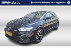 Volkswagen Polo - 1.0 TSI Life Navigatie / Parkeersensoren / LMV 16 " / App-connect / LED verlichting / Carp