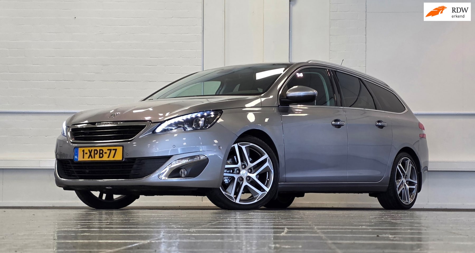 Peugeot 308 SW - 1.6 THP Allure Trekhaak Massage Camera Leer 2e Eigenaar - AutoWereld.nl