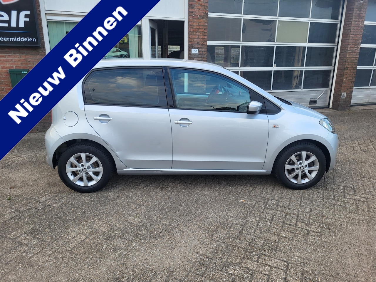 Skoda Citigo - 1.0i 5 Deurs - Airco - Cruise - Apk 24-06-2027 !! - AutoWereld.nl