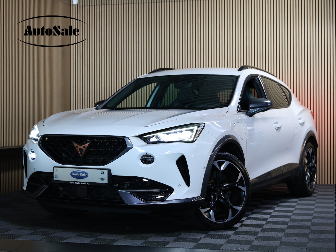 CUPRA Formentor - 1.4 e-Hybrid Business CARPLAY NAVI CLIMA VIRTUAL CAMERA ACC PDC "22 - AutoWereld.nl