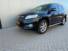 Toyota RAV4 - 2.2 D-4D Dynamic