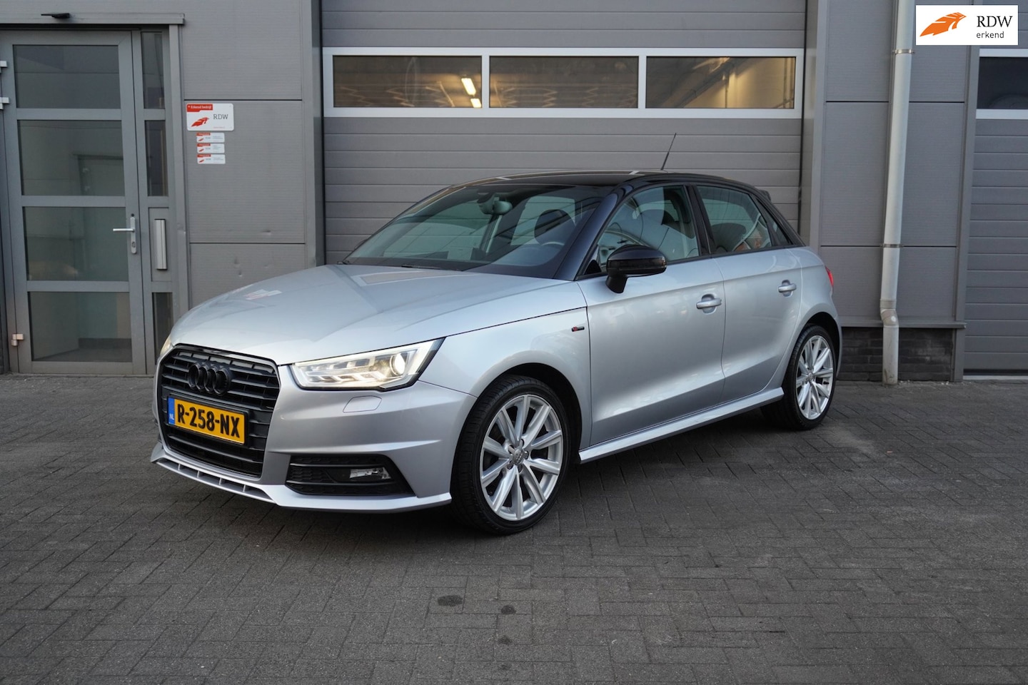 Audi A1 Sportback - 1.0 TFSI Sport Pro Line S 1.0 TFSI Sport Pro Line S - AutoWereld.nl