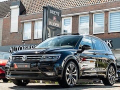 Volkswagen Tiguan - 1.5 TSI ACT Highline Business R-Line ORG NL PANO 20 INCH VIRTUAL DASH CAMERA ELEK TREKHAAK