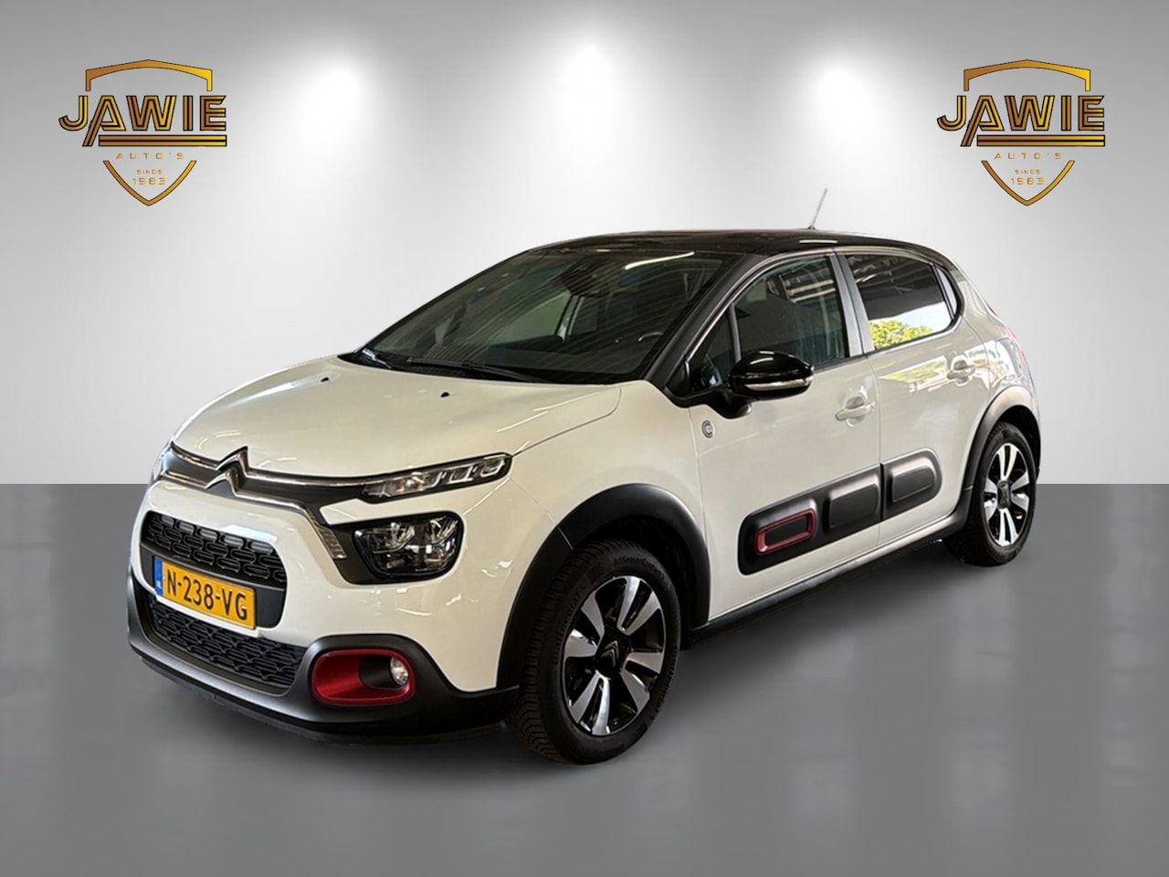 Citroën C3 - 1.2 PureTech C-Series afgeleverd met nw d riem N-238-VG eerste eigenaar - AutoWereld.nl