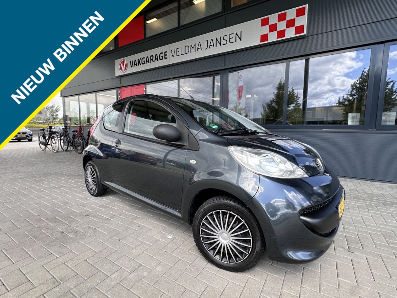 Peugeot 107 - 1.0-12V XR 1.0-12V XR - AutoWereld.nl