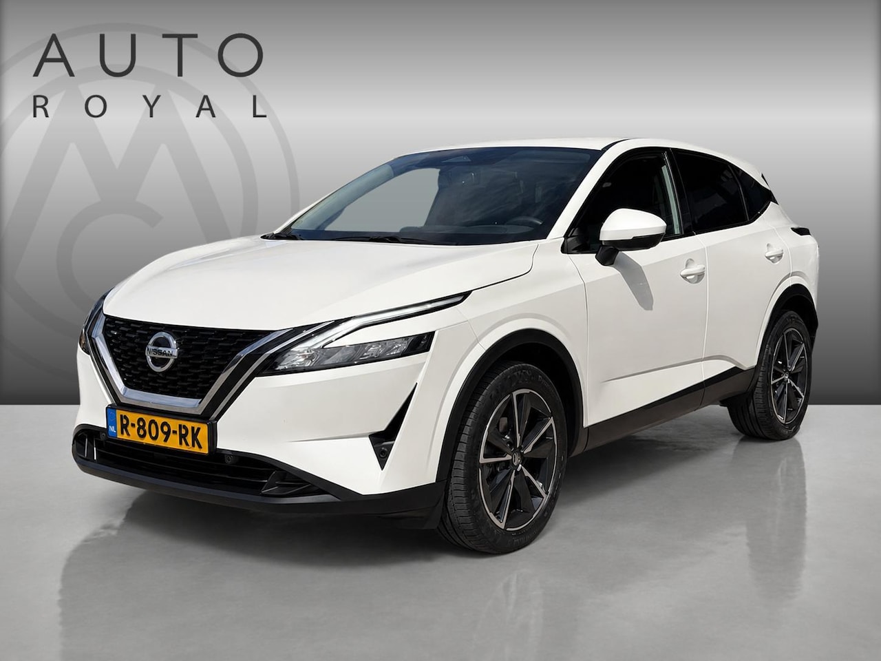 Nissan Qashqai - 1.3 MHEV Acenta 360-CAMERA | MULTI-MEDIA | AIRCO/ECC | CRUISECONTROL | PARKEERSENSOREN | L - AutoWereld.nl