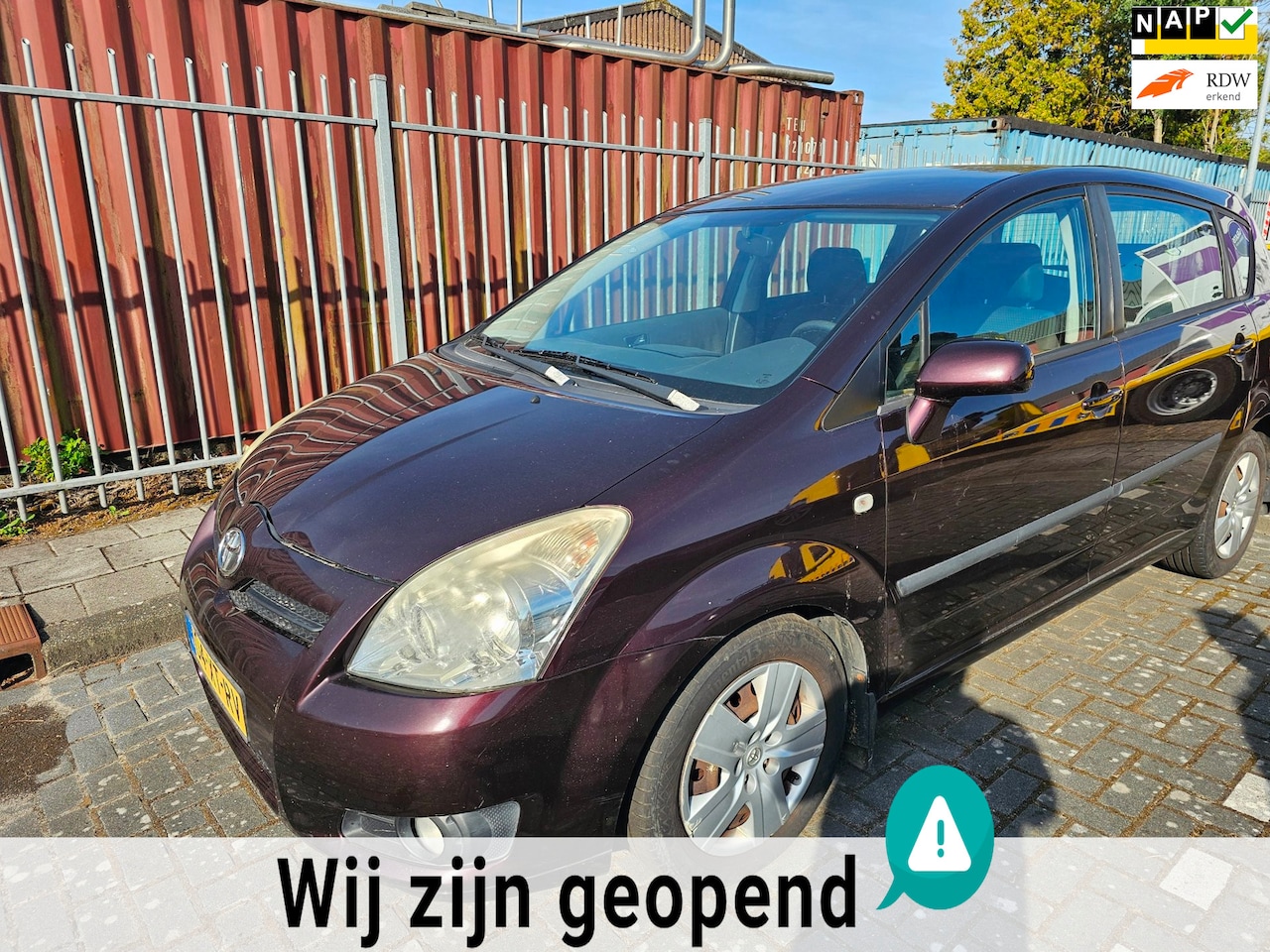 Toyota Verso - 2.2 D-4D Sol - INJECTOR DEFECT - - AutoWereld.nl