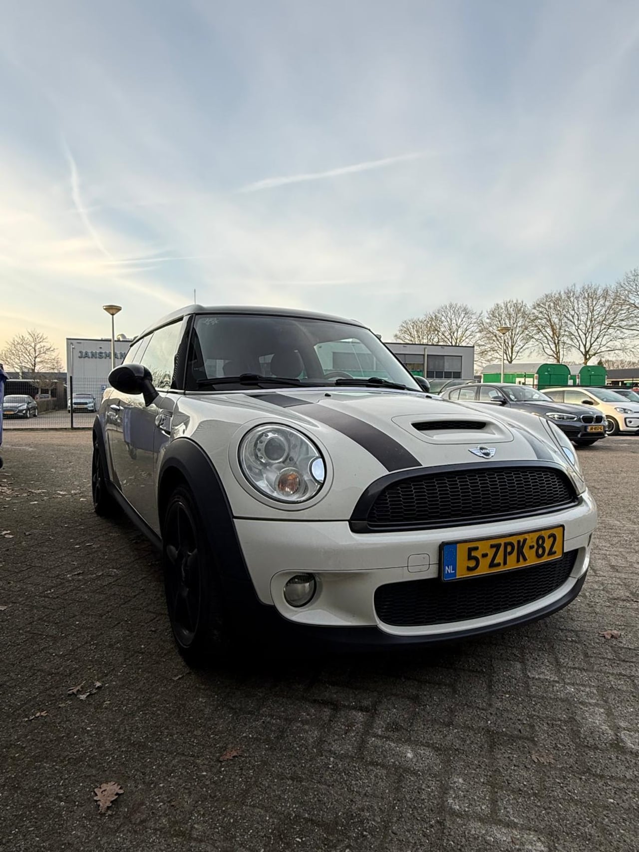 MINI Clubman - 1.6 Cooper S Defecte koppeling / Handel / Export  / Chili, Stoelverwarming, 2-zits, Xenon, - AutoWereld.nl