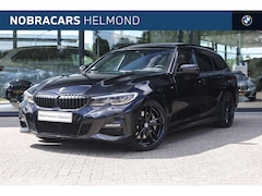 BMW 3-serie Touring - 330i xDrive M Sport Automaat / Panoramadak / Sportstoelen / Comfort Access / Achteruitrijc