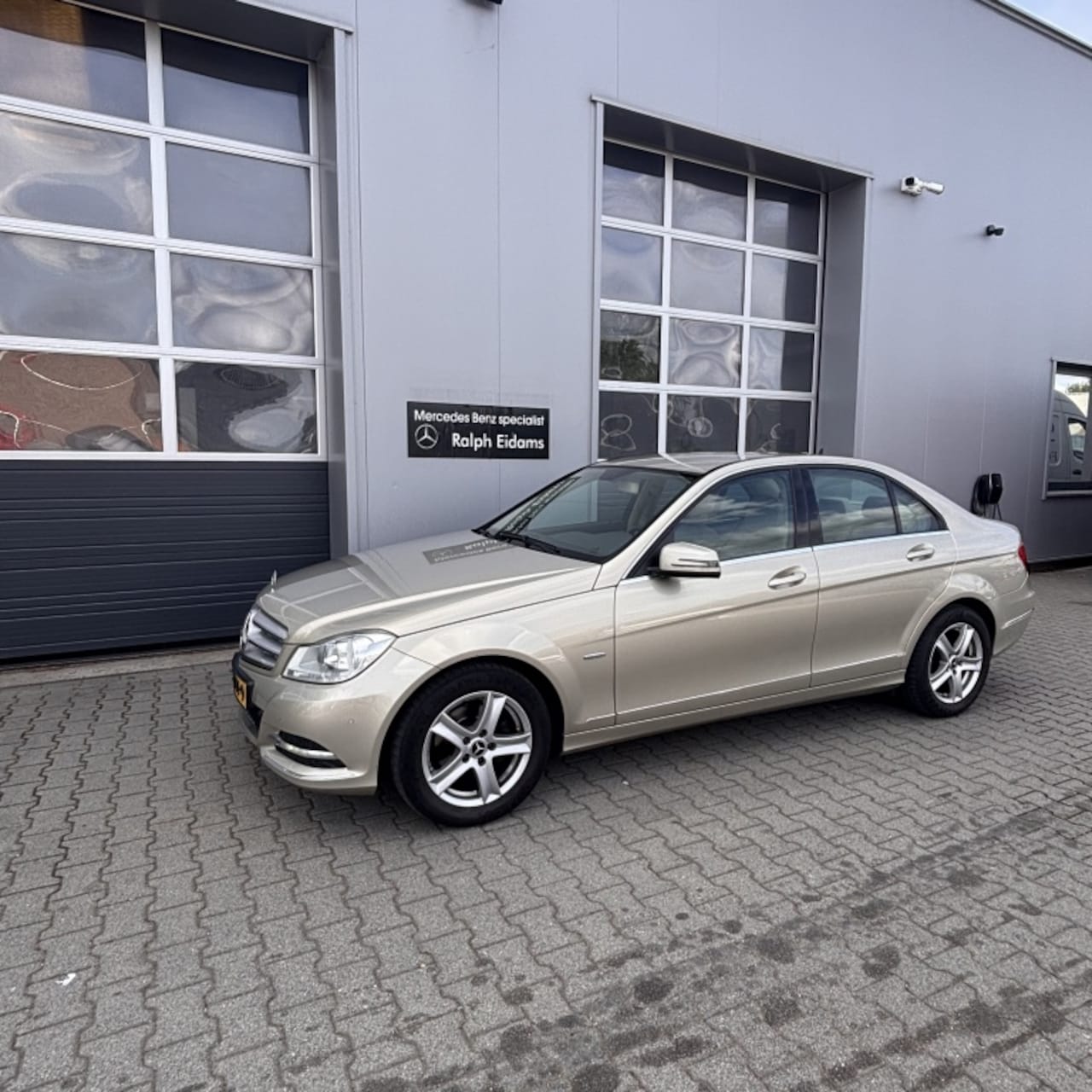 Mercedes-Benz C-klasse - 180 BnsCl. Elegance - AutoWereld.nl