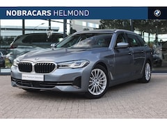 BMW 5-serie Touring - 530e High Executive Automaat / Trekhaak / Panoramadak / Comfortstoelen / Stoelverwarming /