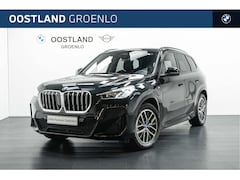 BMW X1 - xDrive25e M Sport Automaat / Trekhaak / Sportstoelen / Stoelverwarming / Achteruitrijcamer
