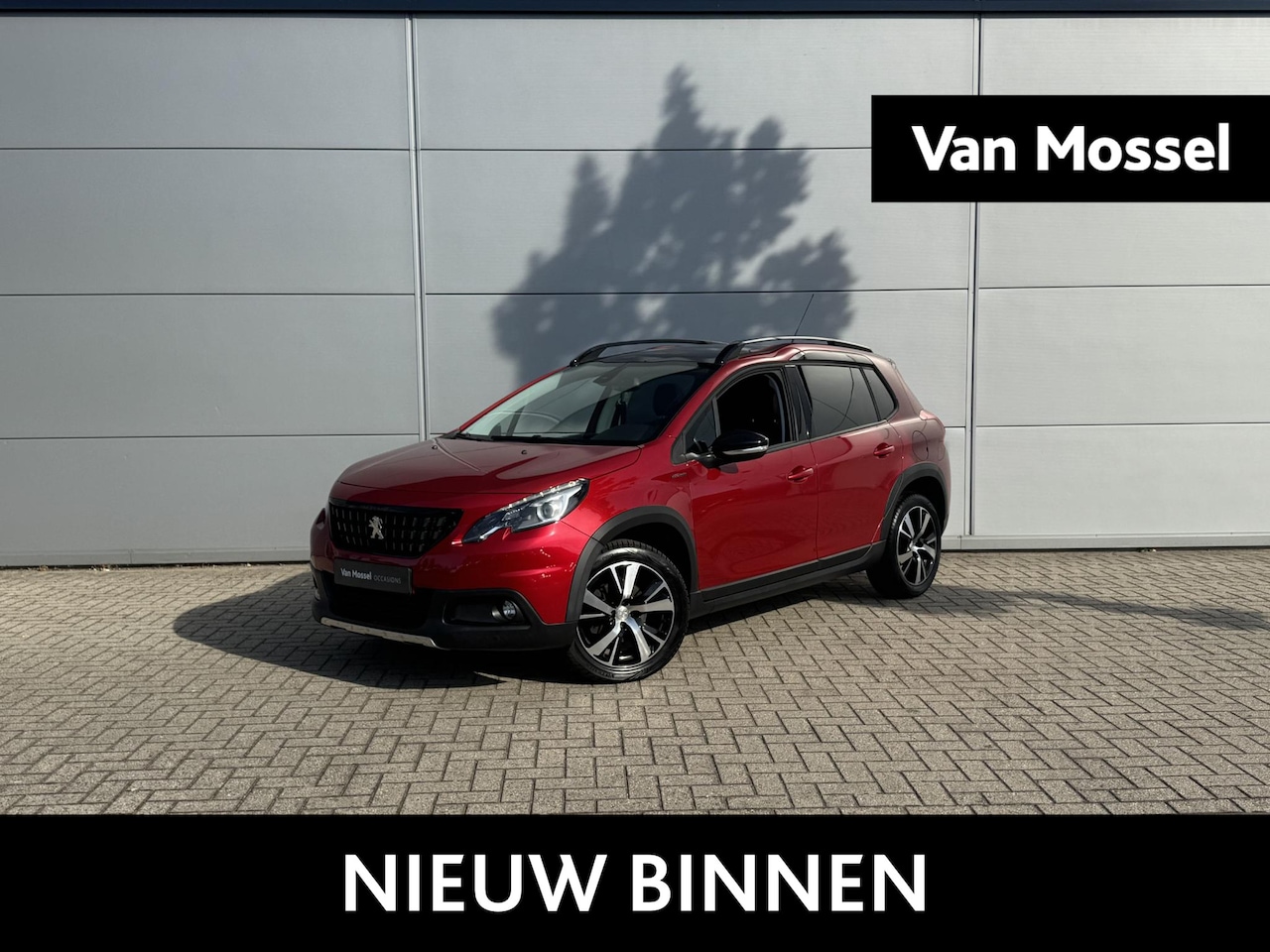 Peugeot 2008 - 1.2 PureTech GT-line | Panoramadak | Stoelverwarming | Camera | Apple Carplay/Android Auto - AutoWereld.nl