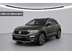 Volkswagen T-Roc - 1.0 TSI | Stoelverwarming | Apple Carplay | Parkeersensoren | Trekhaak | Climate Control |