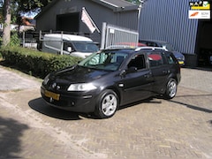 Renault Mégane Grand Tour - 1.6-16V Business Line