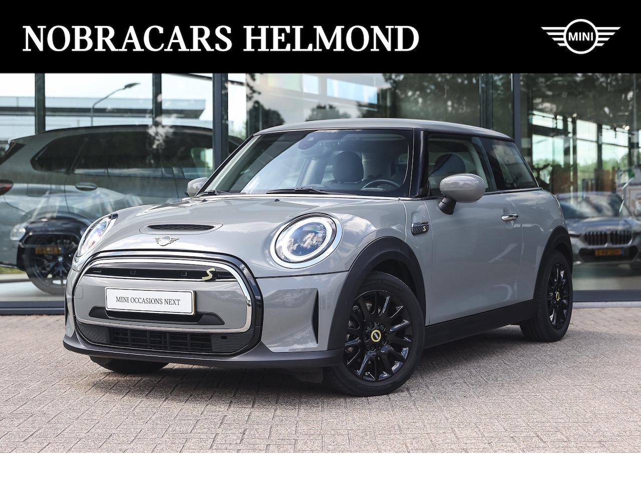 MINI Electric - Classic / Sportstoelen / LED / Cruise Control / Driving Assistant / Navigatie - AutoWereld.nl