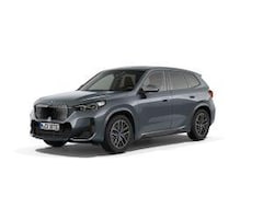 BMW iX1 - eDrive20 67 kWh M-sport|Panoramadak|Harman/Kardon|Driving Assistant Plus