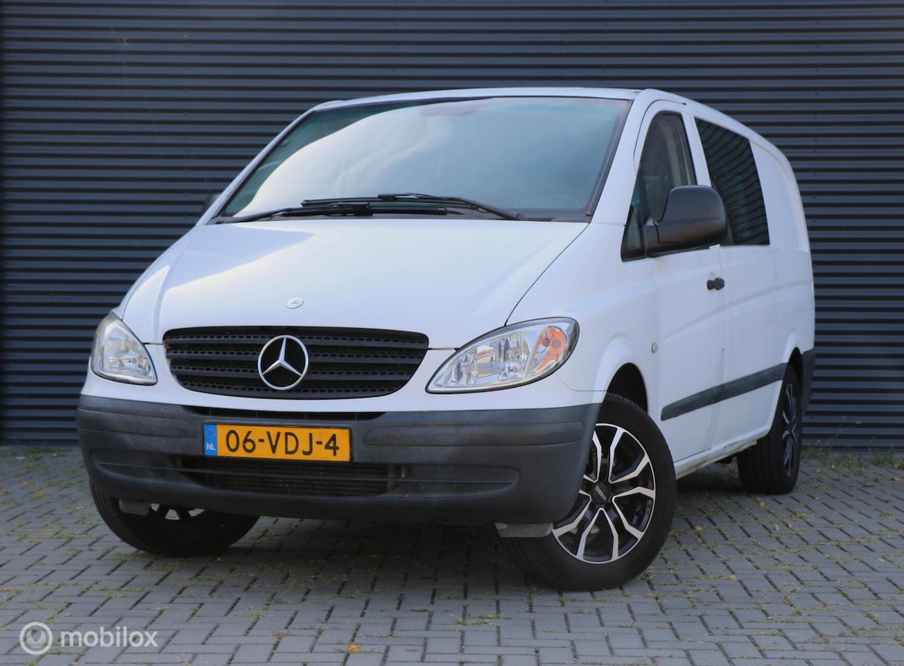 Mercedes-Benz Vito - Bestel 109 CDI 320 Lang DC Amigo luxe - AutoWereld.nl