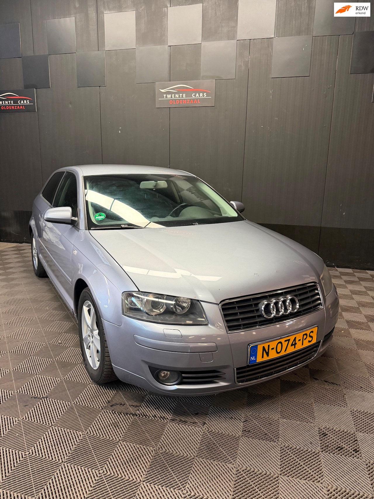 Audi A3 - 1.6 Attraction | Clima | Nieuwe APK | - AutoWereld.nl