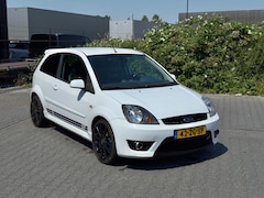 Ford Fiesta - 2.0-16V ST
