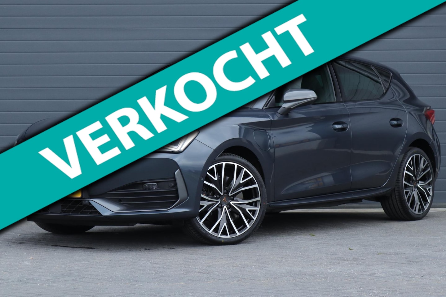 CUPRA Leon - 1.4 e-Hybrid VZ Carplay / pdc - AutoWereld.nl
