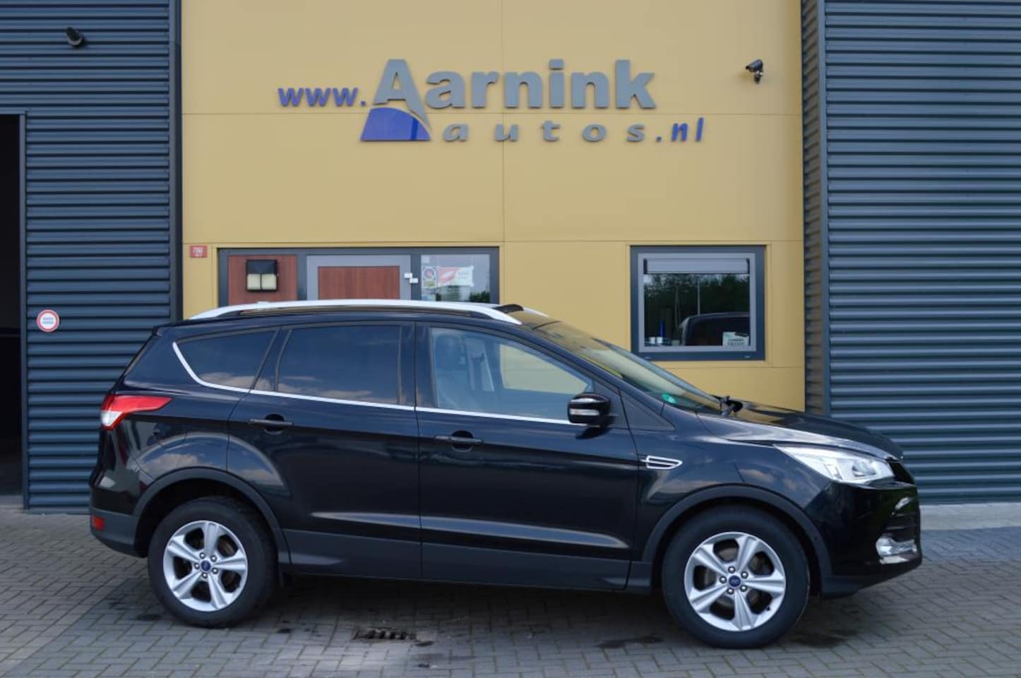 Ford Kuga - 1.6 Titanium 1.6 150 pk Titanium - AutoWereld.nl